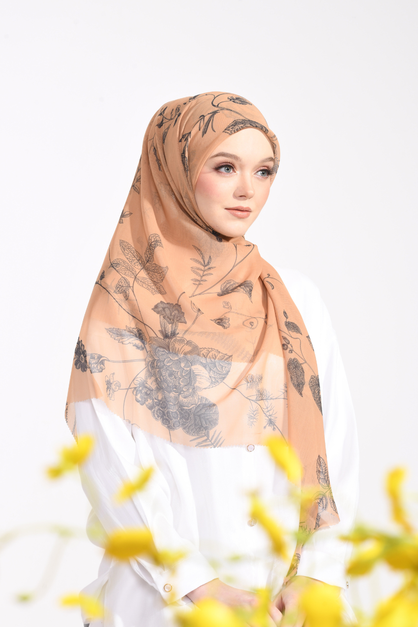 YES DEFECT - THESUGAREDIT English Flowers Series Japanese Voile In Square Vol 2 ( Sand )