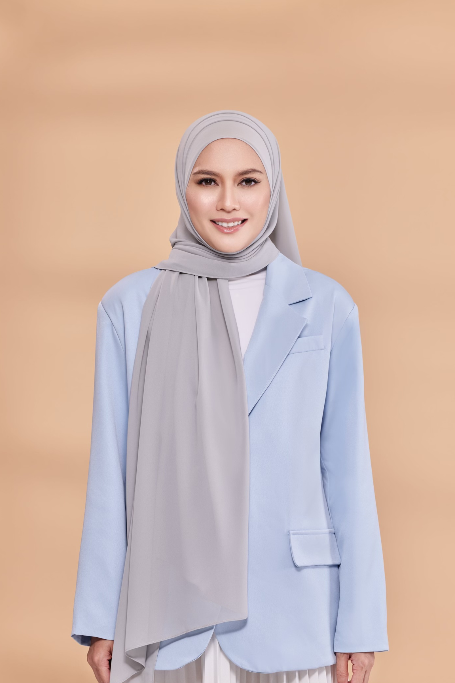 Emily Lux Chiffon ( Unstopabble - Pewter )