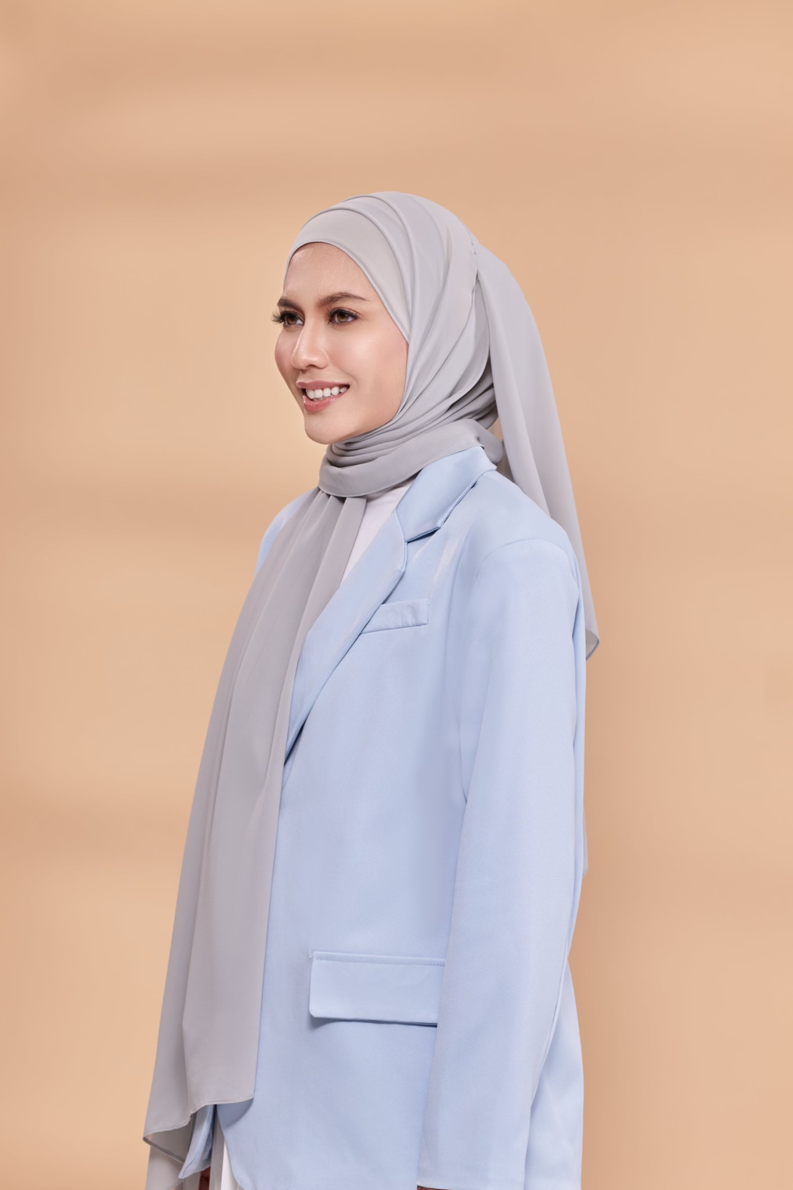 Emily Lux Chiffon ( Unstopabble - Pewter )