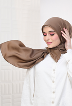 YES DEFECT -  YOUR NEW MATE Smooth Satin Silk - Taupe