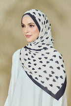 (SAMPLE) Abstract x Bloom Journey Wide Pleats Scarf In ( Heart and Roll )