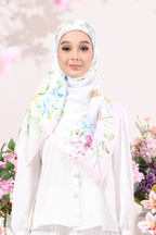 YES ( Square ) Soulful Bloom Mixed Silk Satin Scarf ( Laila )