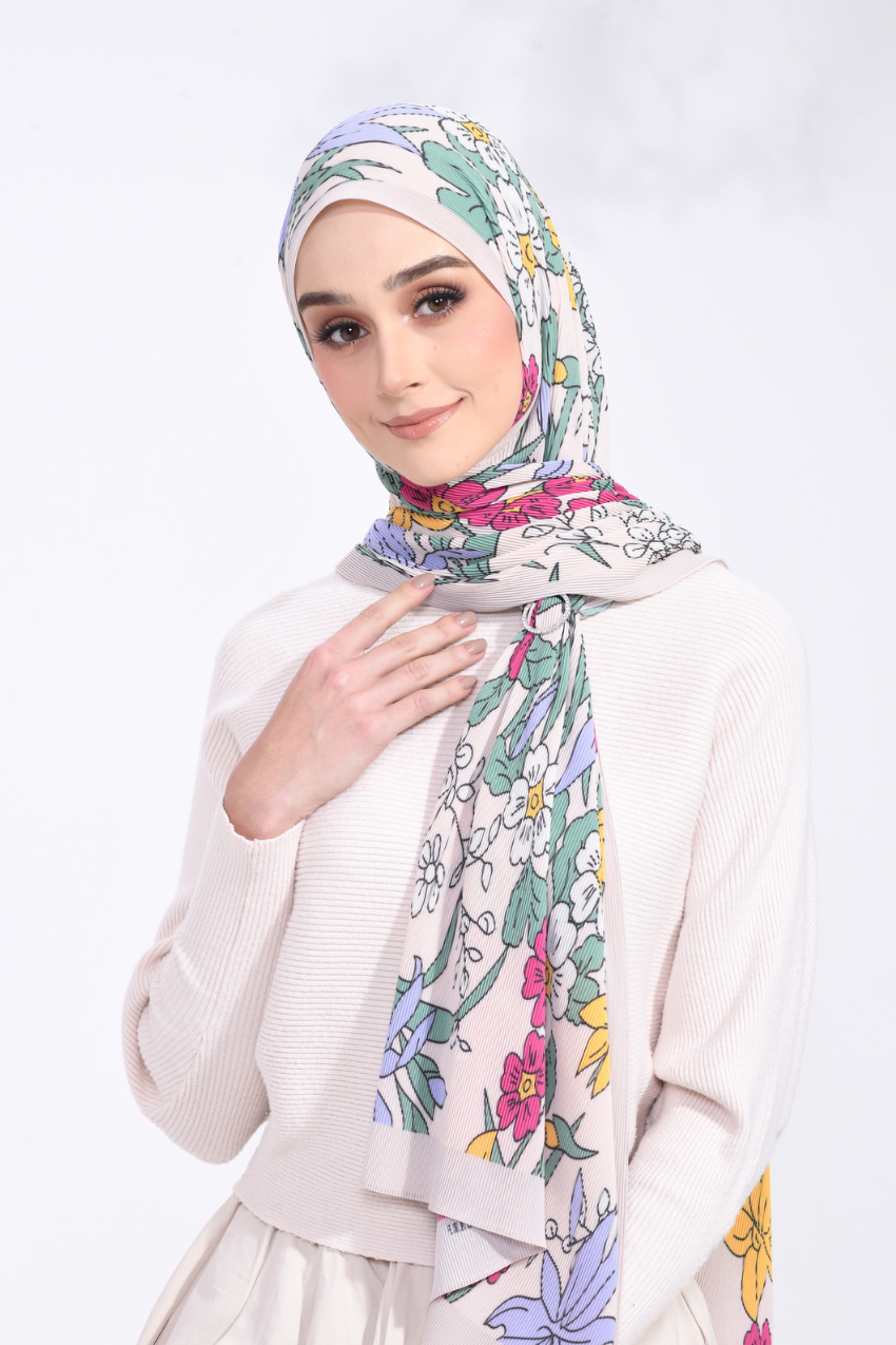 (SAMPLE) ( Full Wide Pleats Shawl ) Wild Blooms ( Balqis )