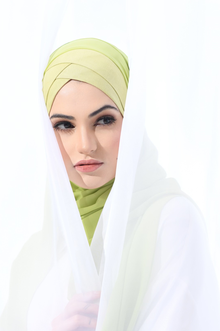 YES DEFECT - Madison Classic Lux Chiffon Semi Instant In Apple Celery