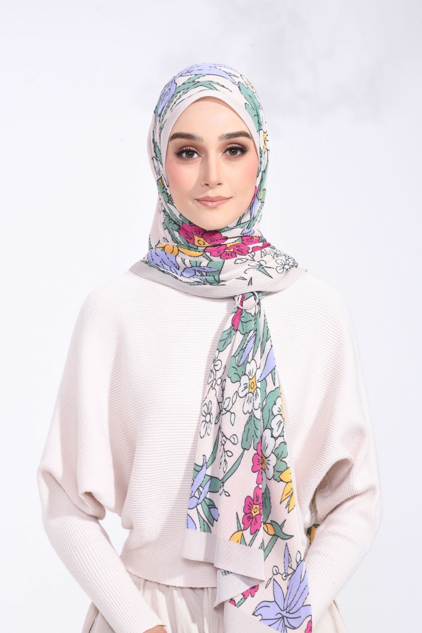 (SAMPLE) ( Full Wide Pleats Shawl ) Wild Blooms ( Balqis )