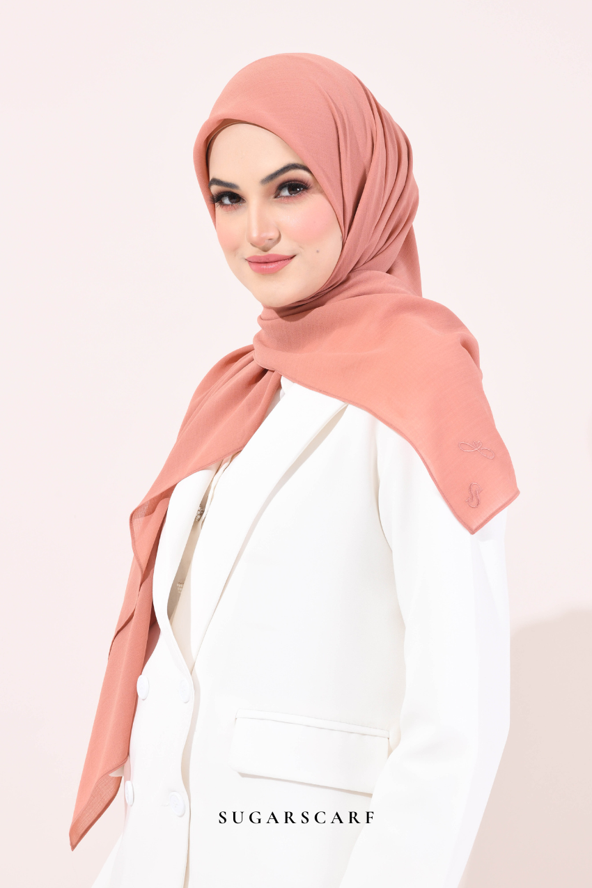 Mindy Paris Chiffon Scarf in LOOKING GOOD