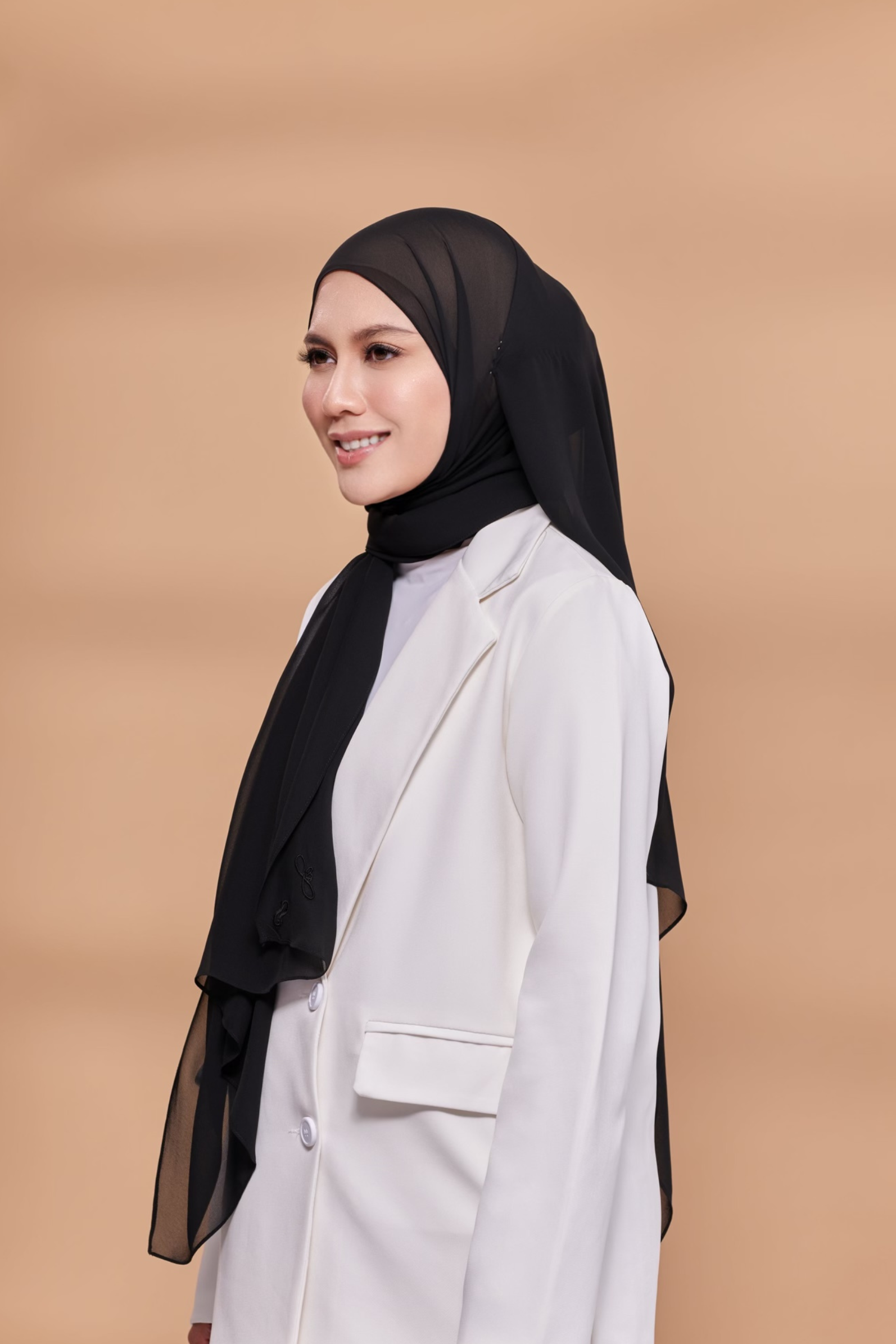 Emily Lux Chiffon ( Be You - Black )