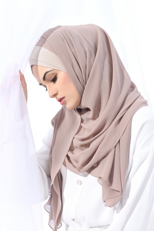 YES DEFECT - Madison Classic Lux Chiffon Semi Instant In Ash Brown ( Purple-ish )