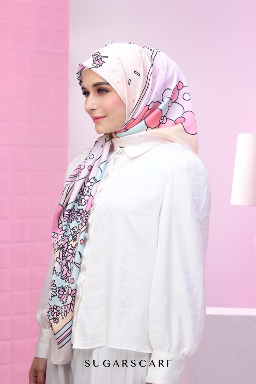 YES DEFECT -  Close To Heart Mixed Satin Silk SQUARE Edition