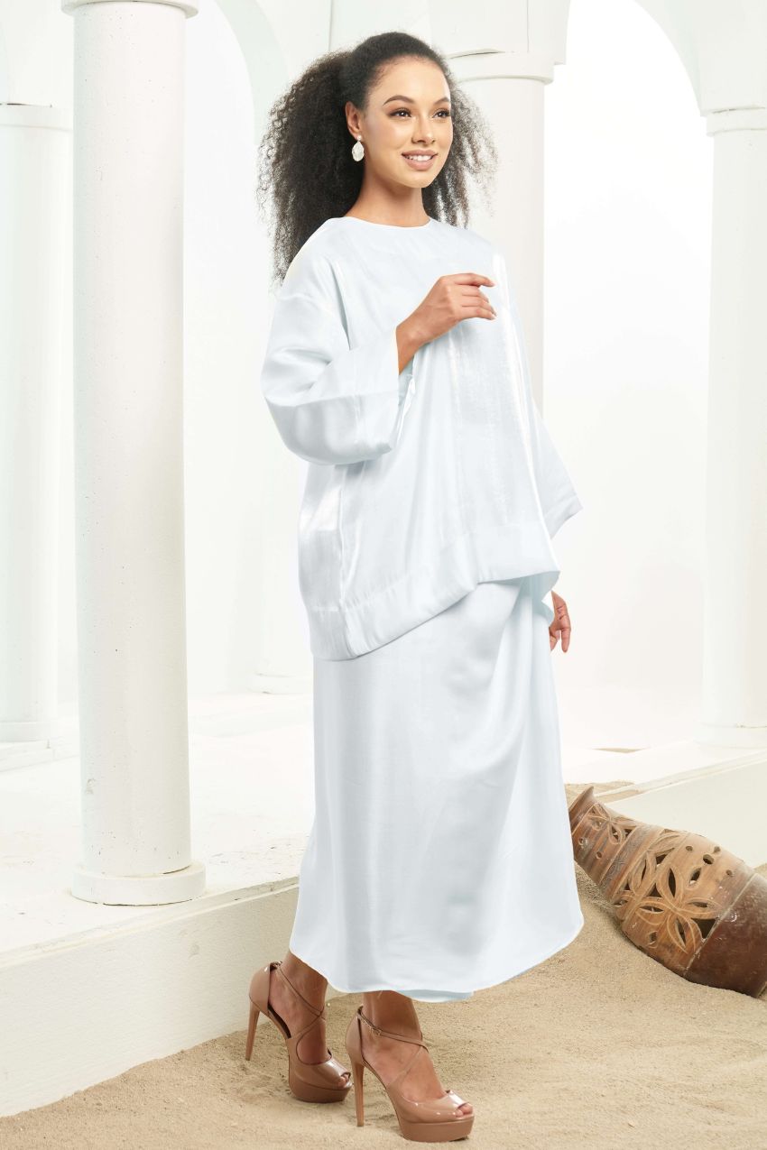 TheSugarEdit Olivia Pareo Set ( Pearl )