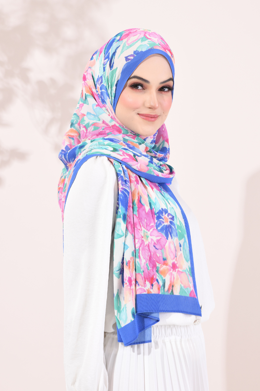 (SAMPLE) ( Full Wide Pleats Shawl ) Paint in Bloom ( DEFINITELY )