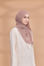 Emily Lux Chiffon  ( That Girl - Rosewood )