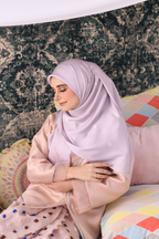 YES Colours of Morocco: The Monogram Square in Light Amethyst