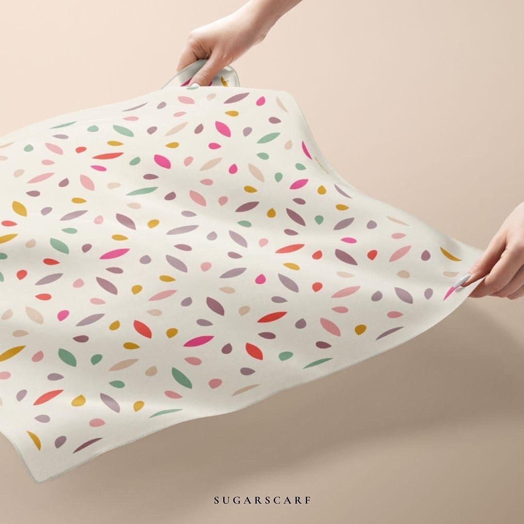 Sample - (PLEATS WIDE) Hello Gorgeous in HappySoul