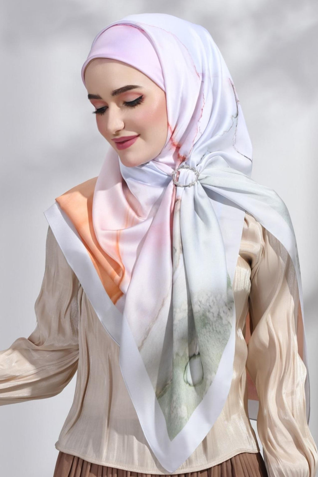 YES ( Square ) Dolce Mixed Satin Silk ( Orange Punch )