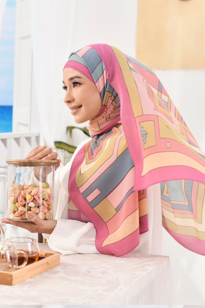 (SAMPLE) LIMITED EDITION ( Full Pleats ) RONA Wide Pleated Shawl( Kak Teh )