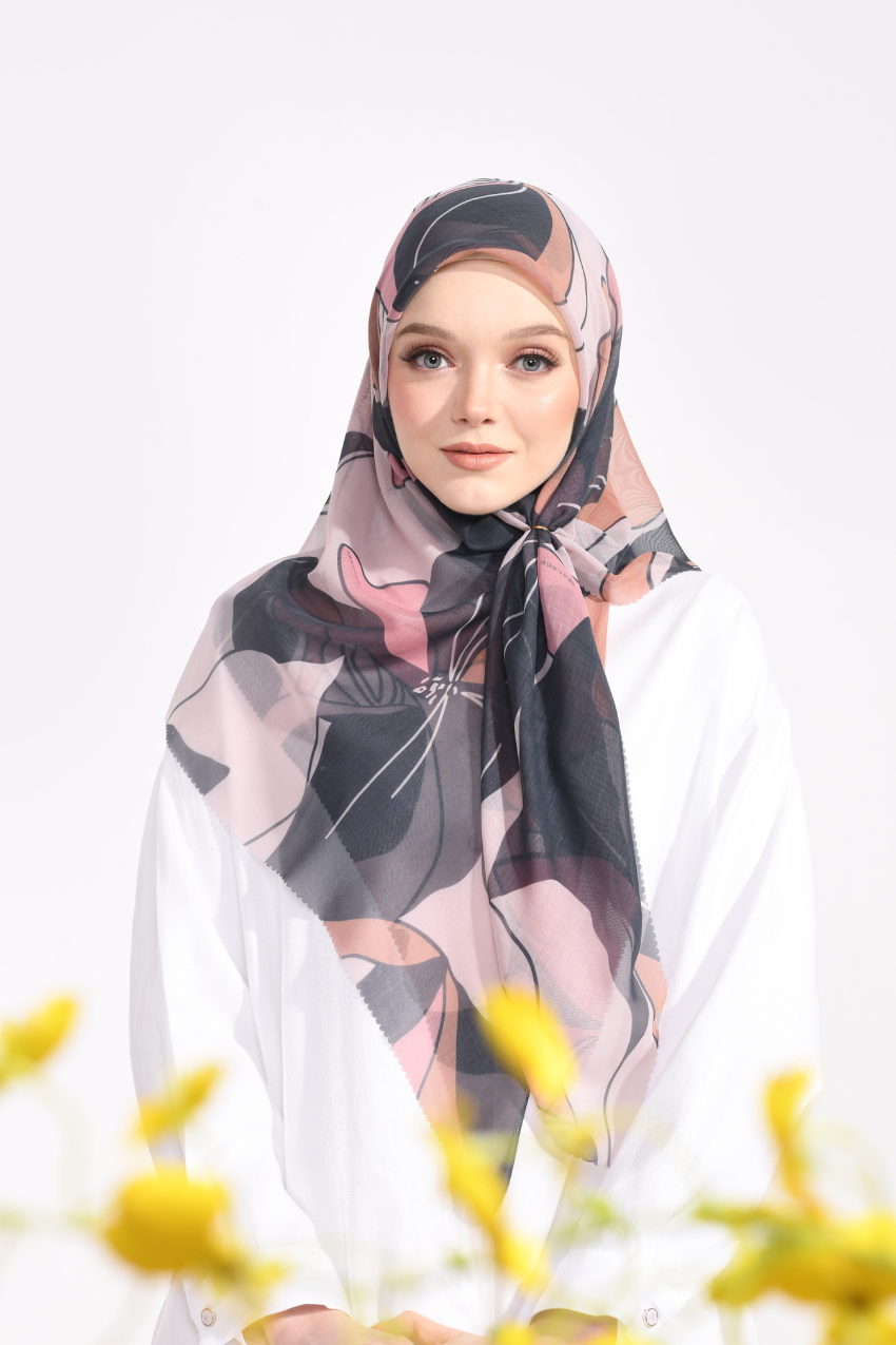 YES THESUGAREDIT Abstract Flower Series Japanese Voile In Square ( Black Peach )