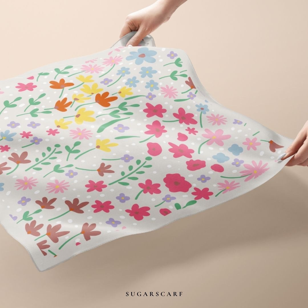 (SAMPLE)(PLEATS WIDE) Hello Gorgeous in Jarden