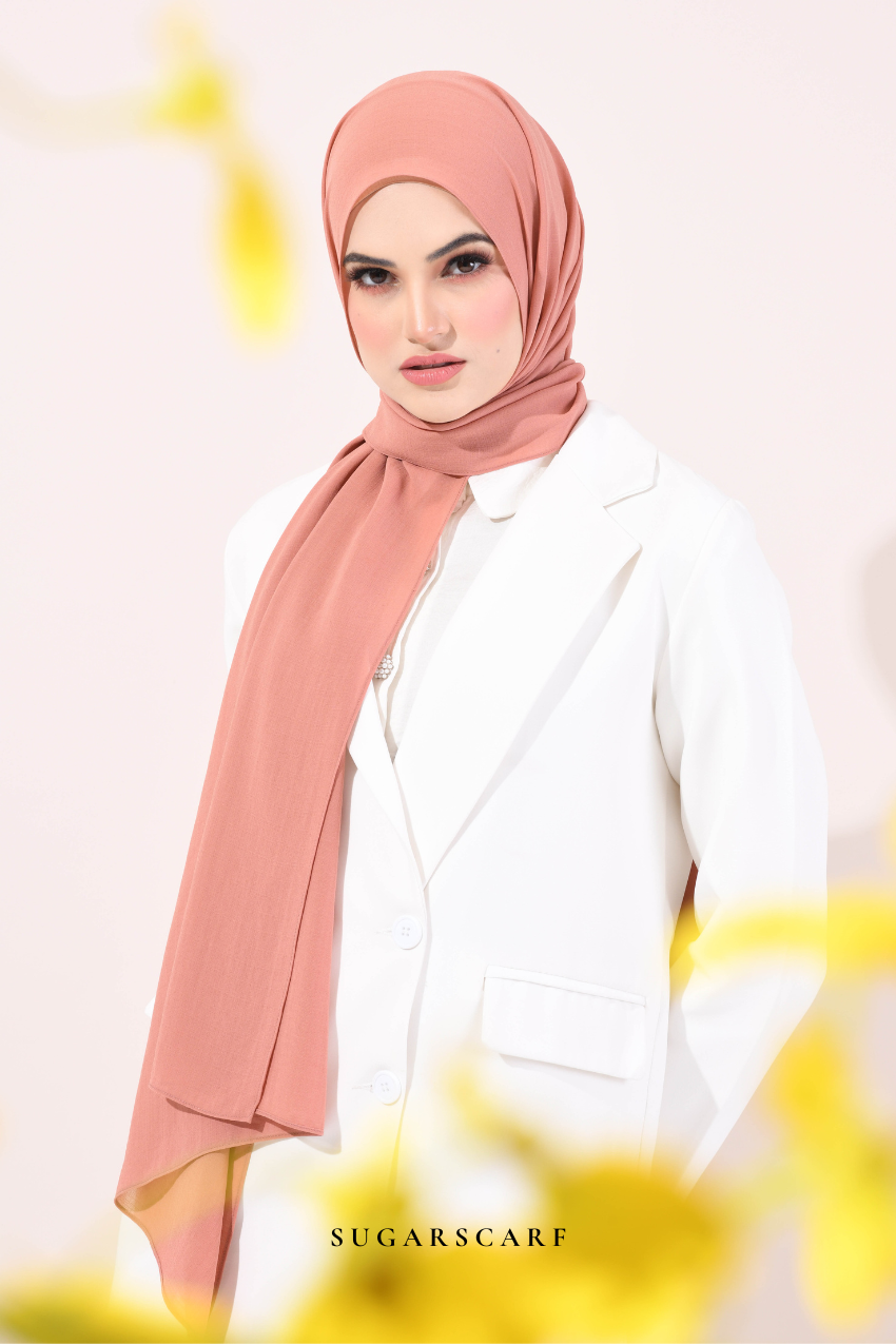 YES DEFECT -  Mindy Paris Chiffon Scarf in LOOKING GOOD