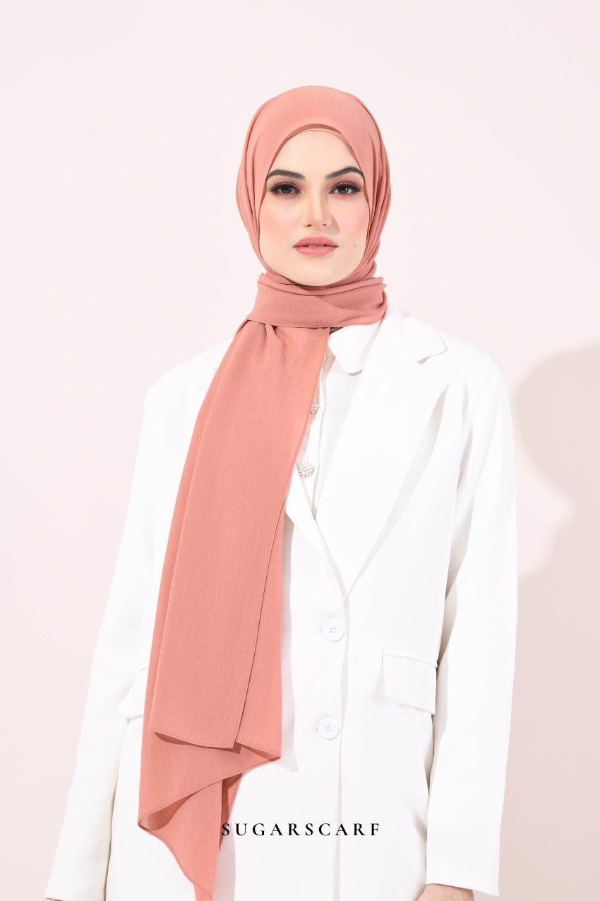 YES DEFECT -  Mindy Paris Chiffon Scarf in LOOKING GOOD