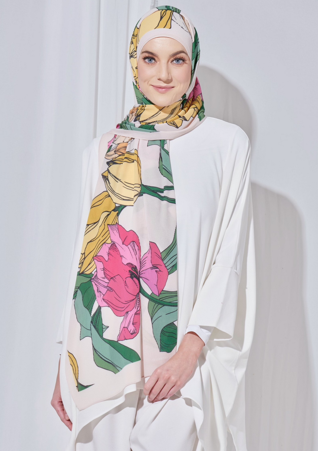 Sample (Pleated Shawl) Bloom Journey Wide Pleats Scarf In Never Apart