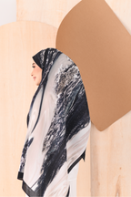 (SAMPLE) Il Dolce Pleats Long Shawl in Starry Night  ( Wide )