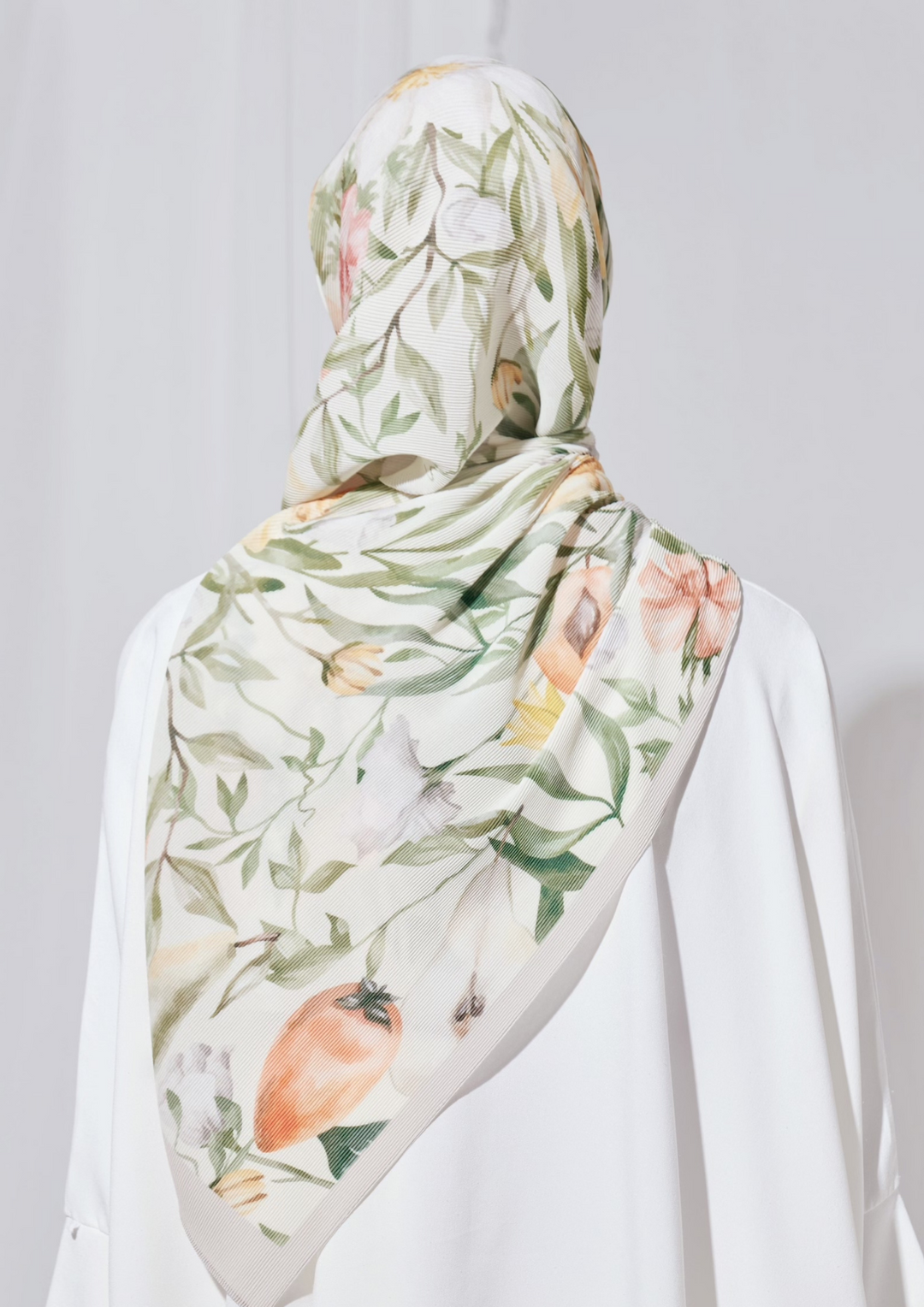 Sample - (Pleated Shawl) Bloom Journey Wide Pleats Scarf In Memories
