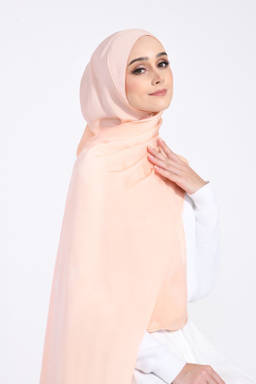 YES DEFECT - YOUR NEW MATE Smooth Satin Silk - Ice Peach