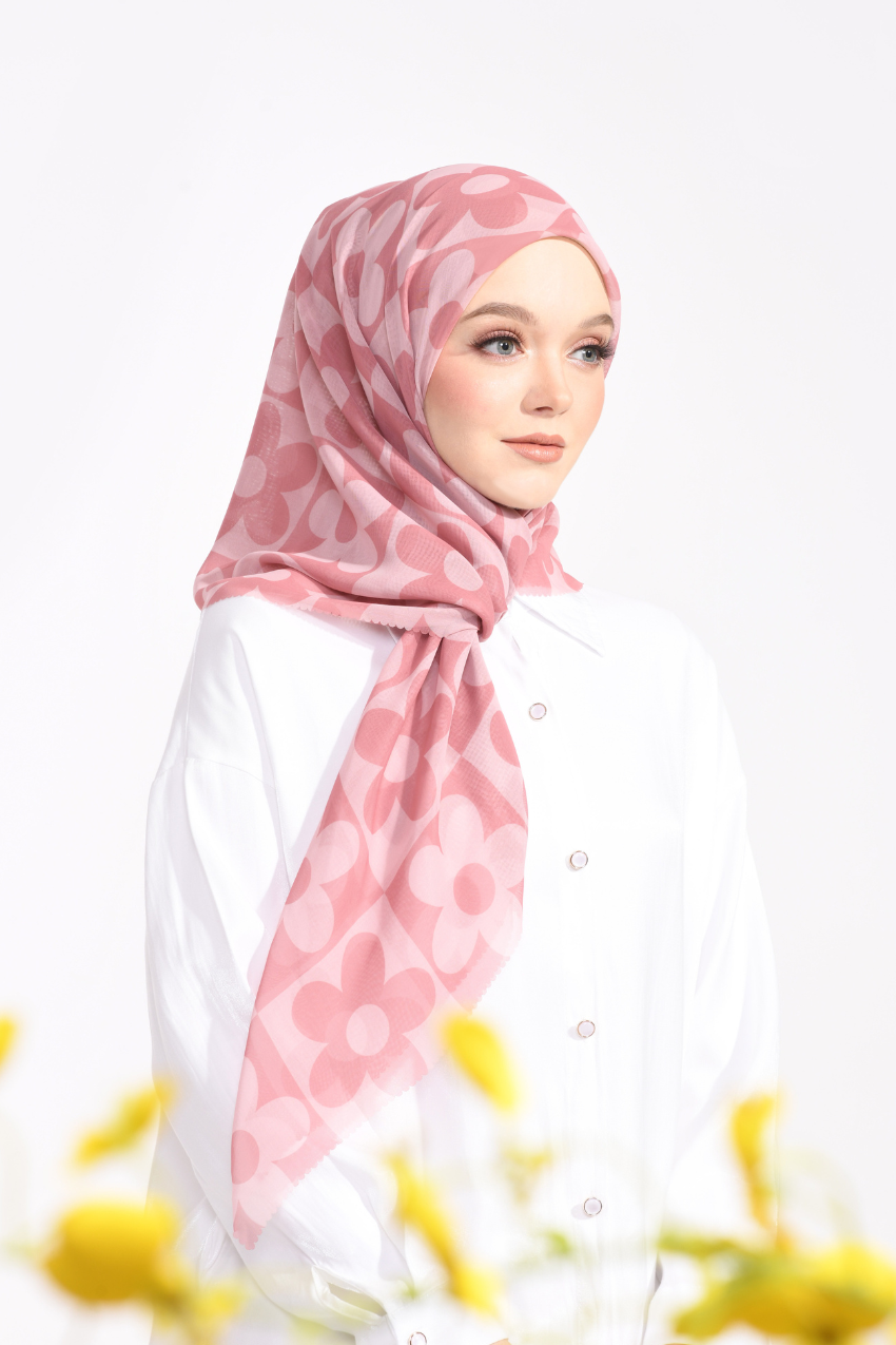 YES THESUGAREDIT Fiora Flower Series Japanese Voile In Square ( Dusty Pink )