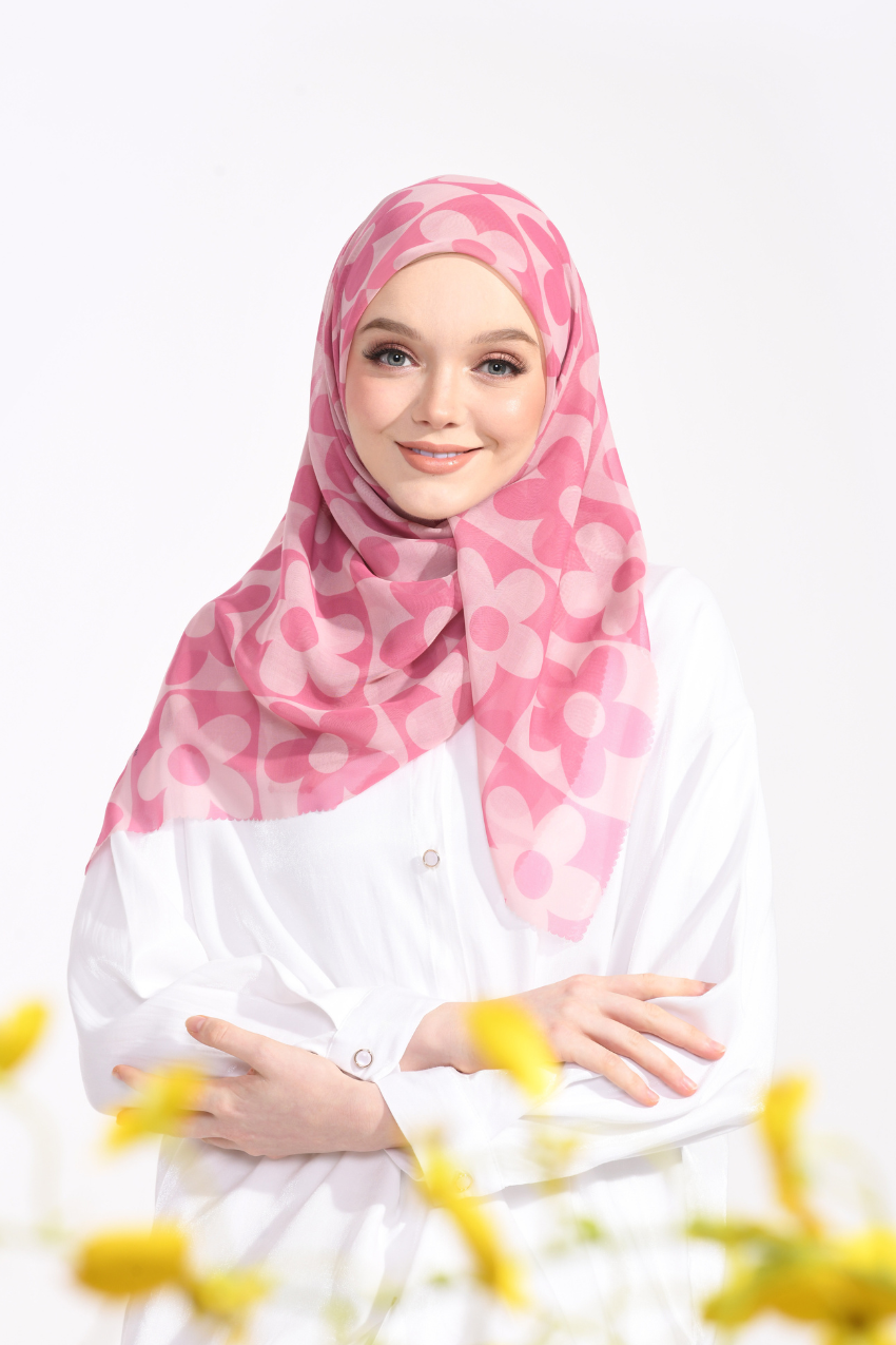 YES THESUGAREDIT Fiora Flower Series Japanese Voile In Square  - ( BarbiePink  )