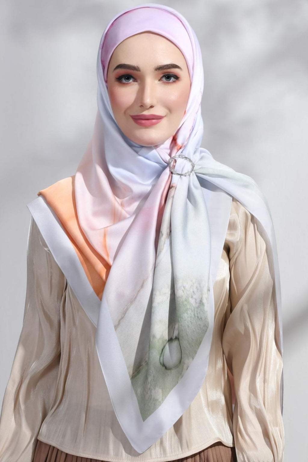 YES ( Square ) Dolce Mixed Satin Silk ( Orange Punch )
