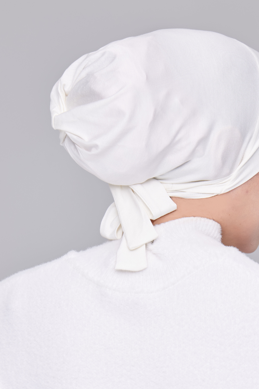 (Classic) BambooViscose Ultimate Comfort Underscarf Inner In (Bridal White)