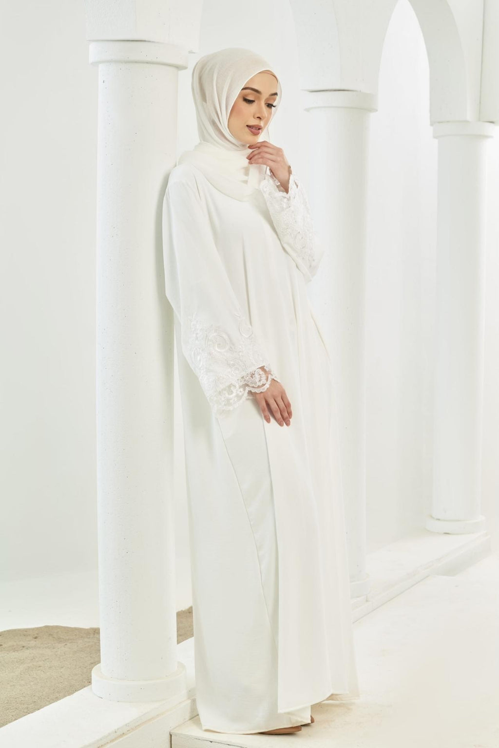 Layla Abaya [ Off White ]