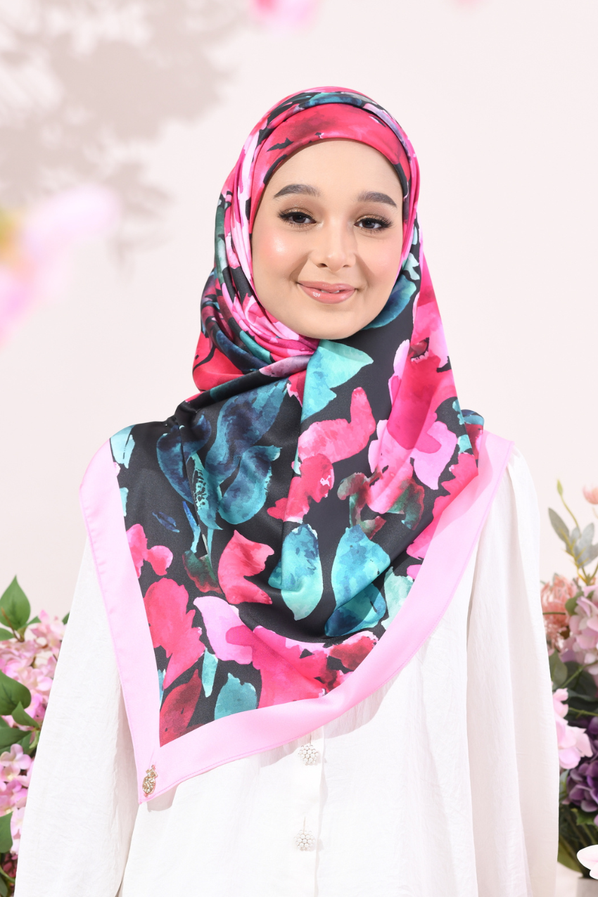 YES DEFECT ( Square ) Soulful Bloom Mixed Silk Satin Scarf ( Eryana )