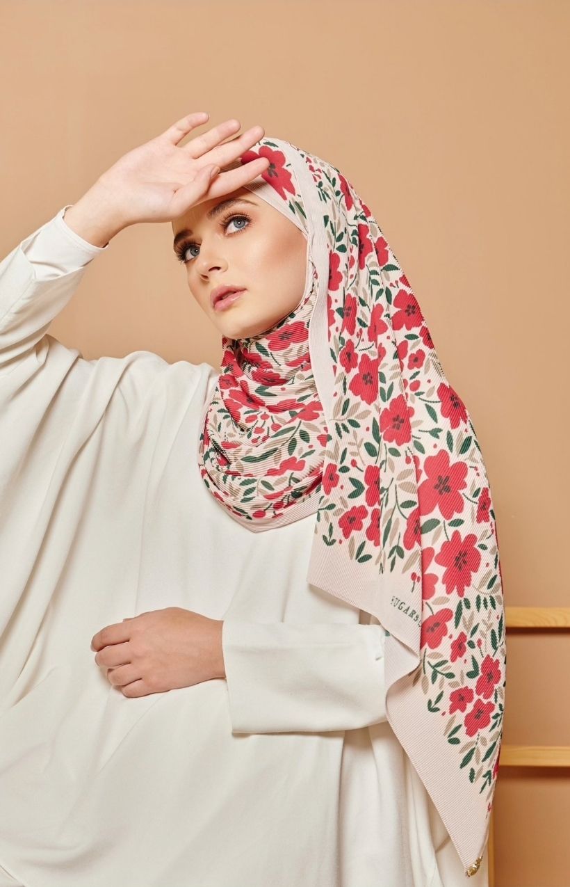 (SAMPLE) (PLEATS WIDE) Hello Gorgeous in Goal Getter