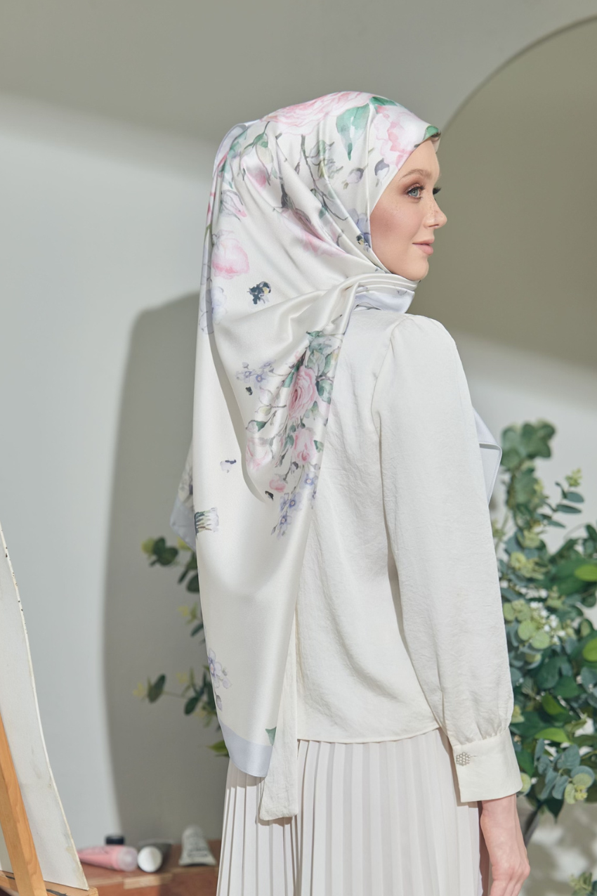YES ( Square ) Paint in Bloom Matte Satin Silk Scarf ( HI-TEA )