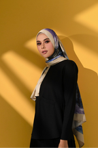 YES Dolce Vita Mixed Satin Silk Shawl in Magical