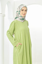 [ Ironless ] TheSugarEdit Bea Dress - Apple Green