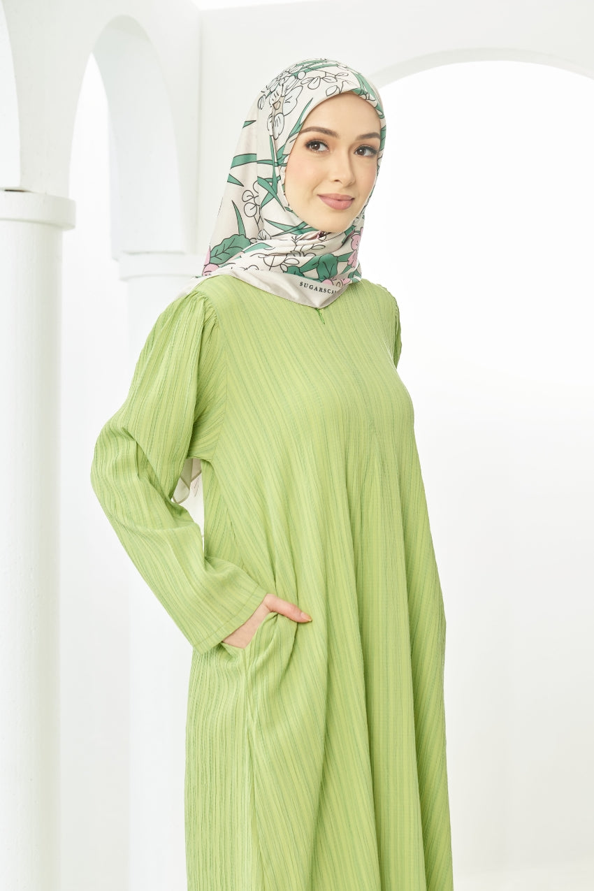 [ Ironless ] TheSugarEdit Bea Dress - Apple Green