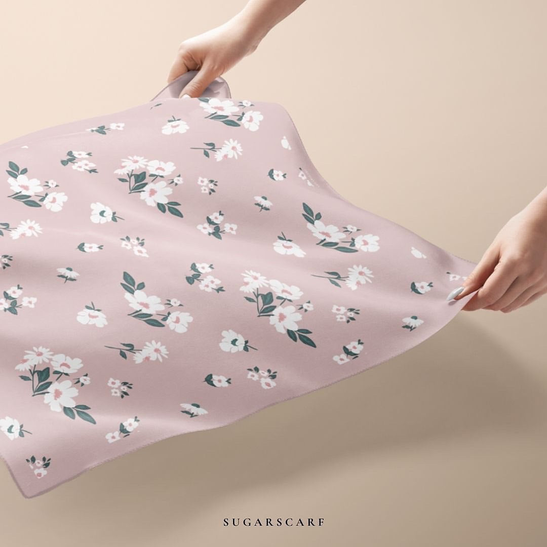 Sample - (PLEATS WIDE) Hello Gorgeous in Baby