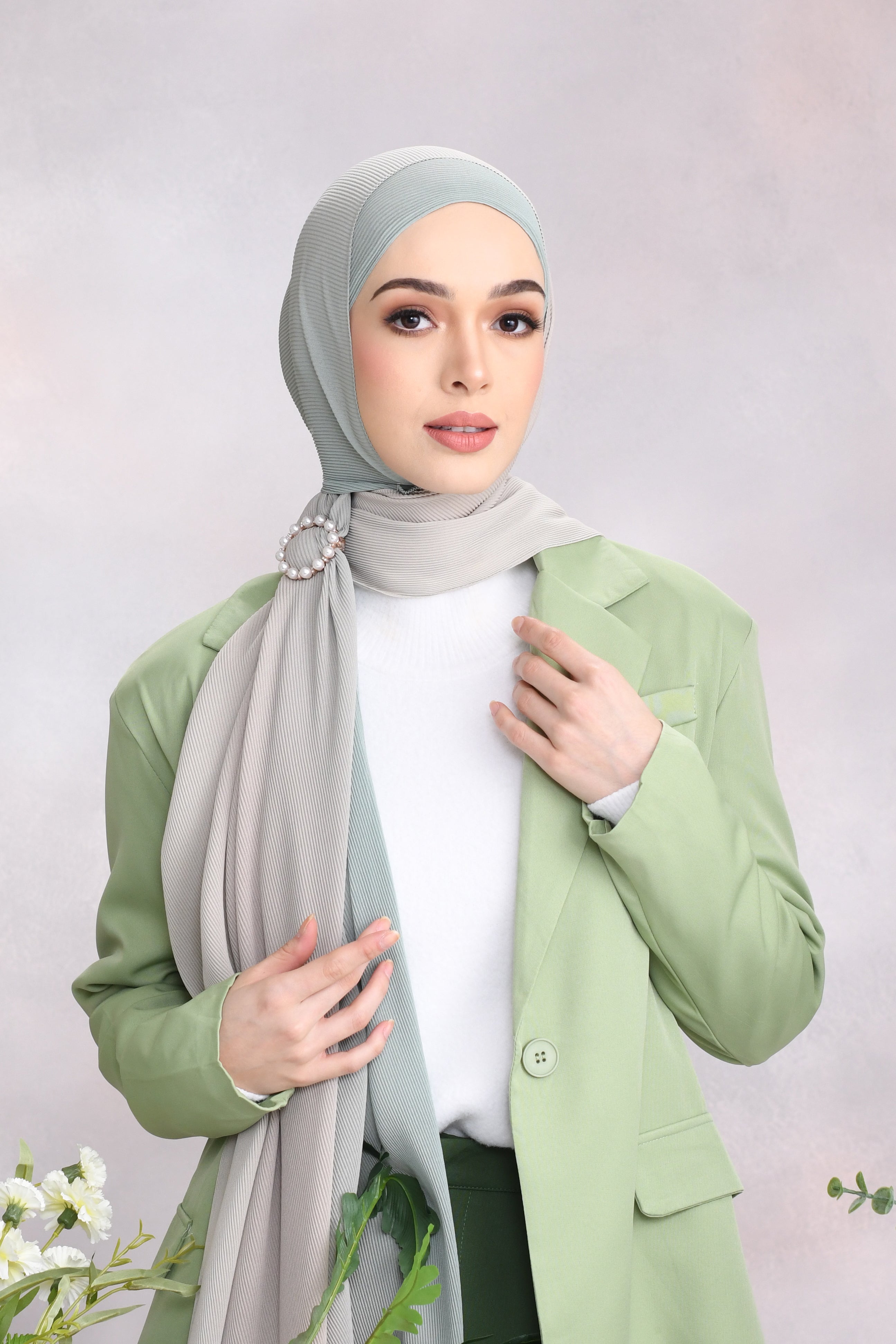 Yes Defect ( Full Wide Pleats Shawl ) Ombré ( Radiance) Code C