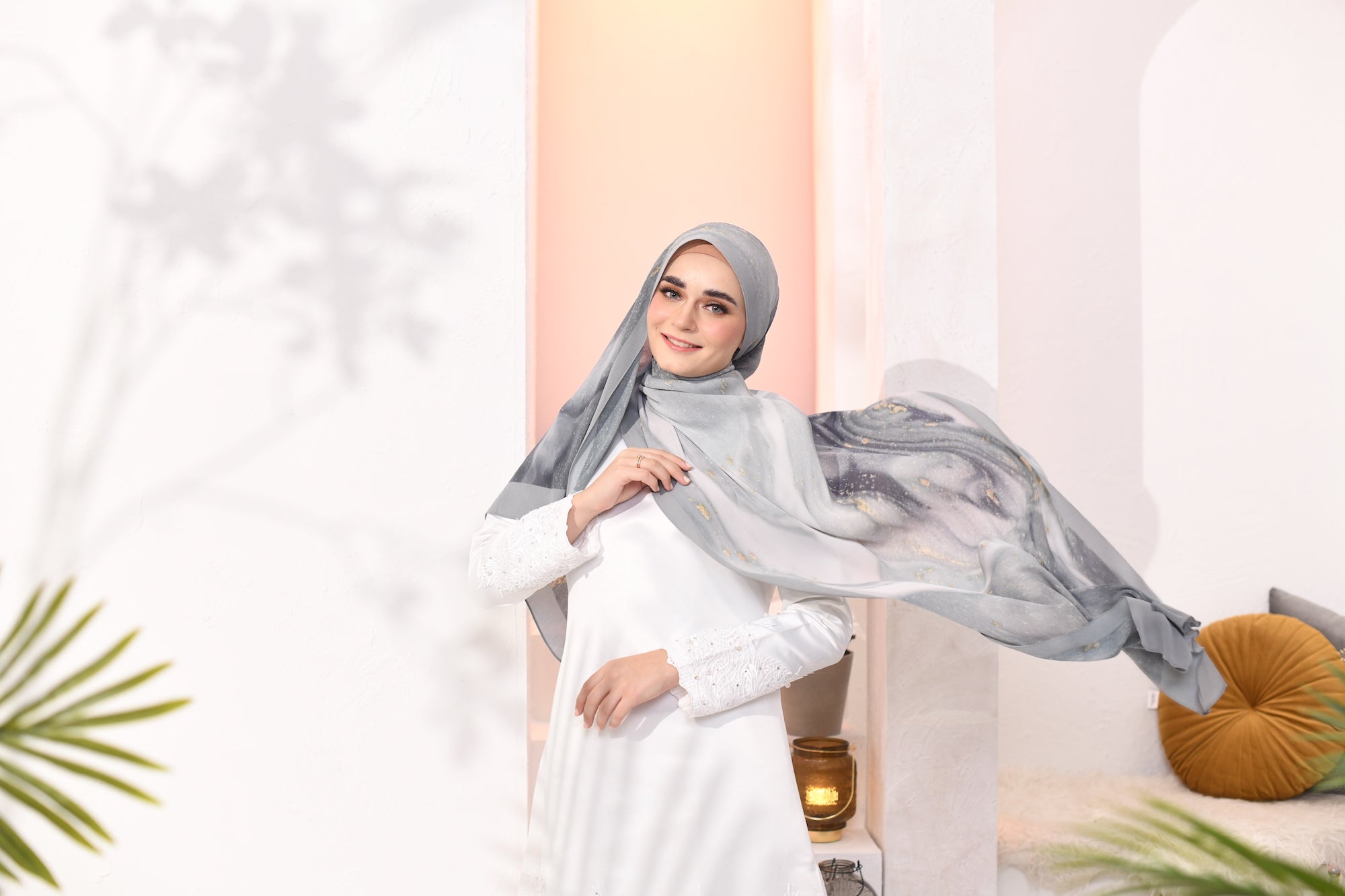 (SAMPLE) EID DOLCE Pleats Long Shawl in Sarsi