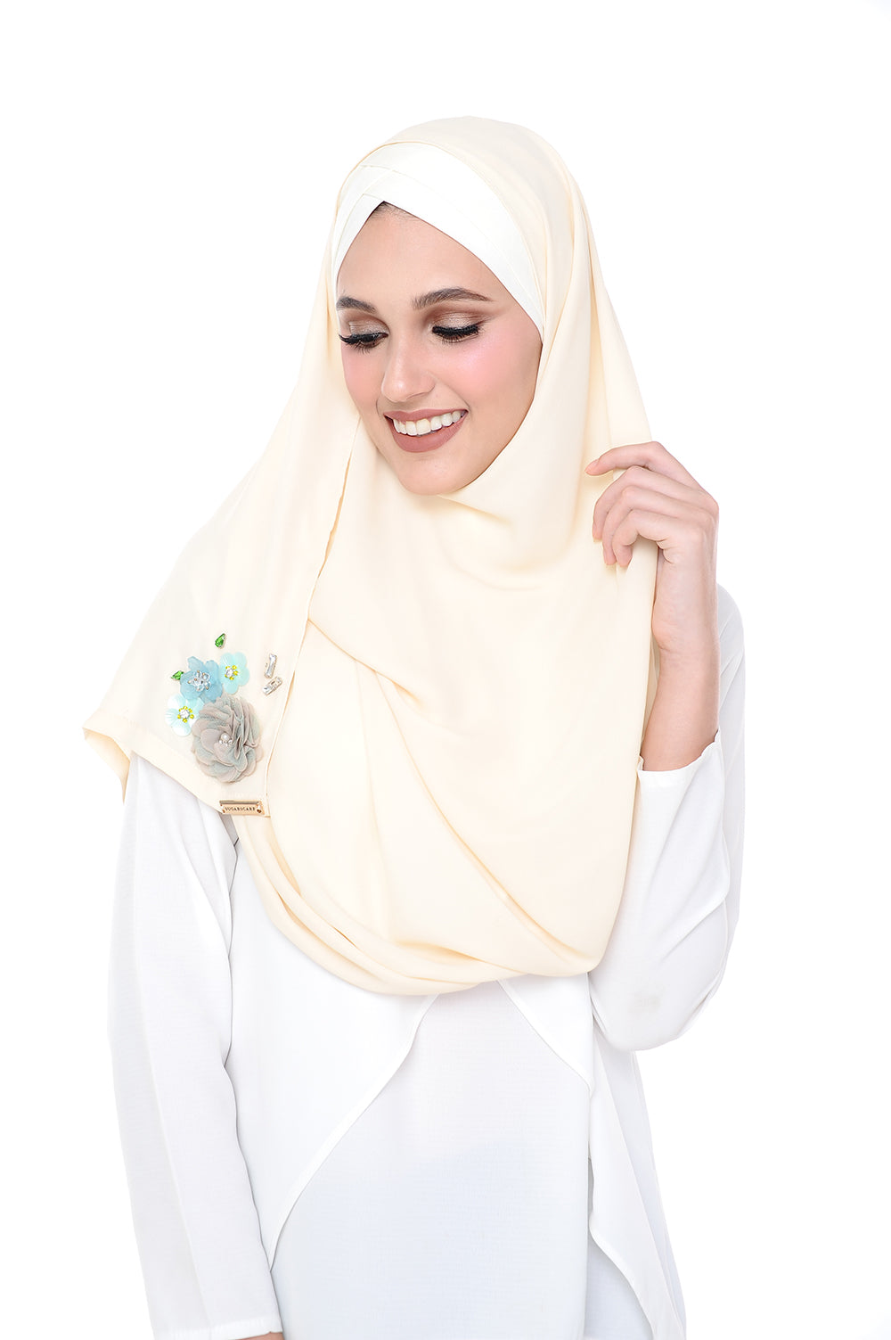 Madison 3D Sweet Pear (TieBack) - Off White