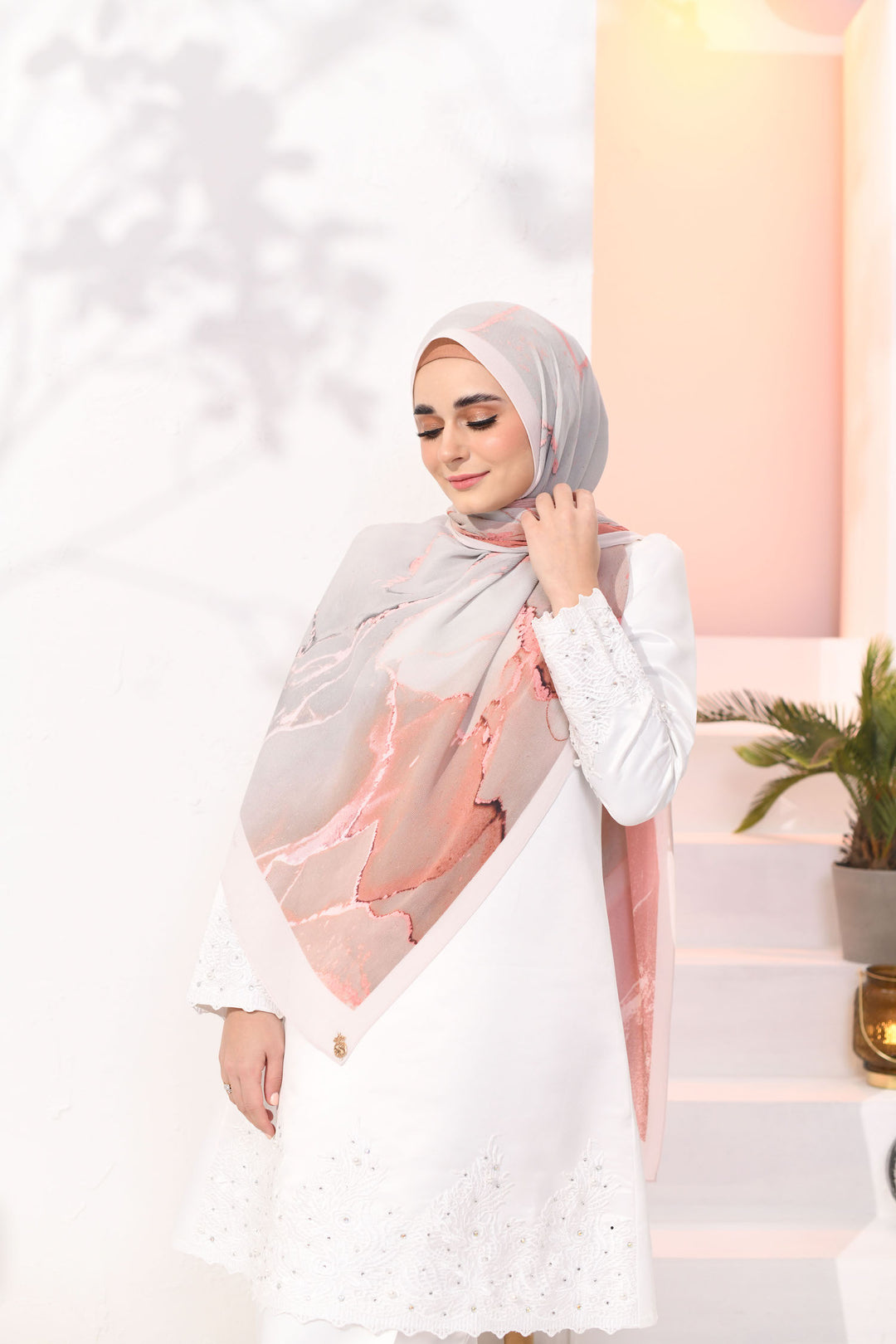 Sample - EID DOLCE Pleats Long Shawl in Ice Peach