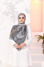 (SAMPLE) EID DOLCE Pleats Long Shawl in Sarsi