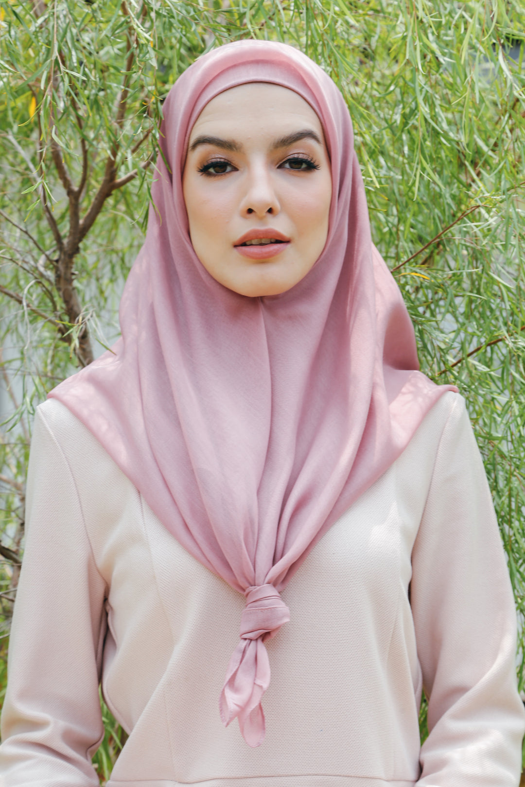 Sugarscarf Claudia Voile / Bawal Monogram Instant Tie Back Free Size ( Rose )