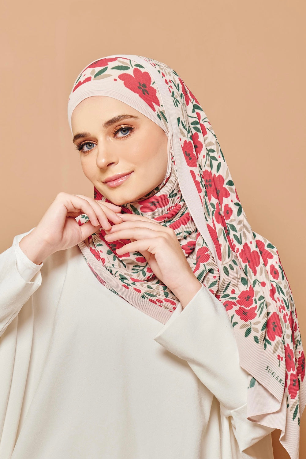 (SAMPLE) (PLEATS WIDE) Hello Gorgeous in Goal Getter