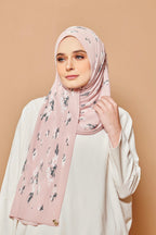 Sample - (PLEATS WIDE) Hello Gorgeous in Baby
