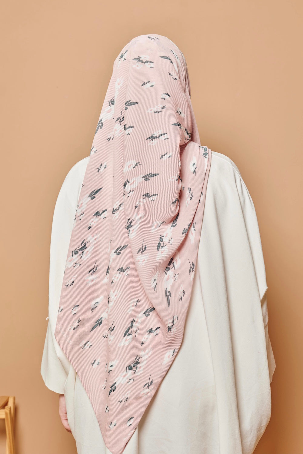 Sample - (PLEATS WIDE) Hello Gorgeous in Baby