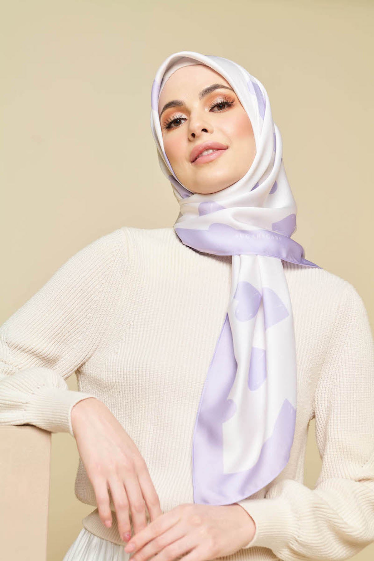 YES Eye Candy Love Edition Satin Mixed Square in Dynamite